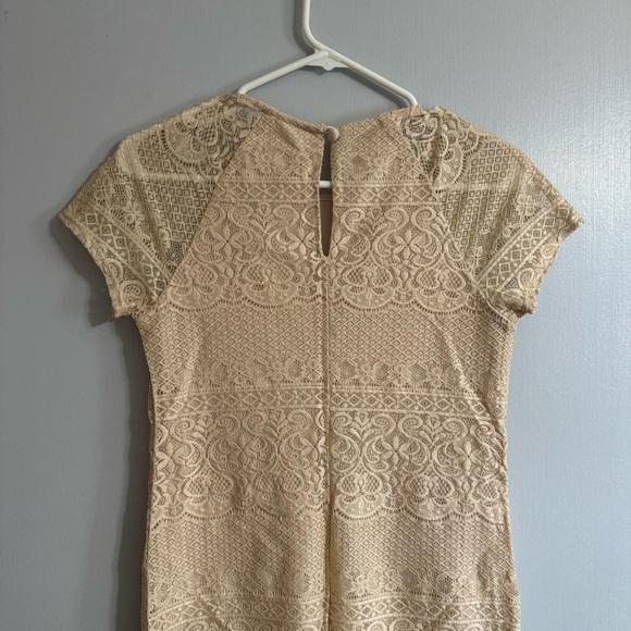 B.Darlin Elegant Cream Lace Above The Knee Dress Size Small - Picture 6 of 7